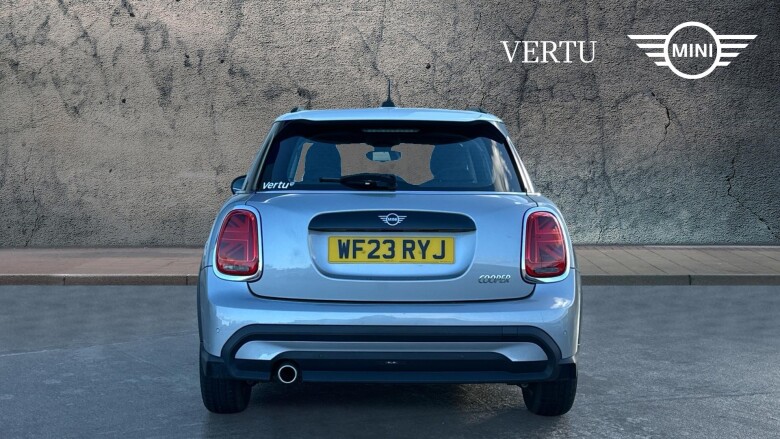 MINI Hatchback 1.5 Cooper Classic 5dr Petrol Hatchback